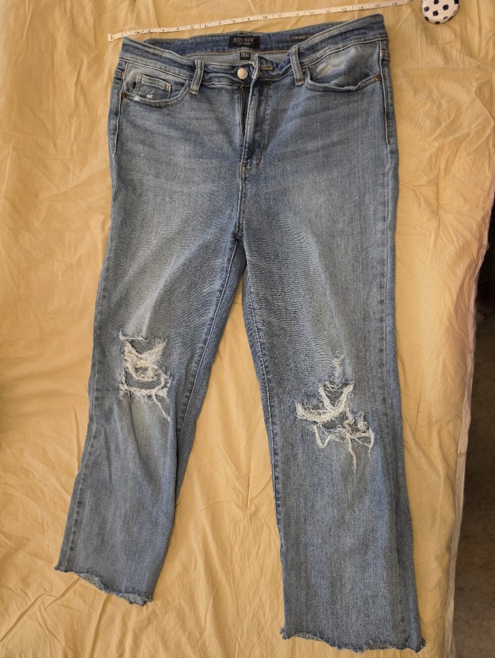 Judy Blue Distressed Straight Leg Jeans